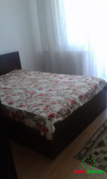 apartament-cu-4-camere-decomandat-de-inchiriat-zona-terezian